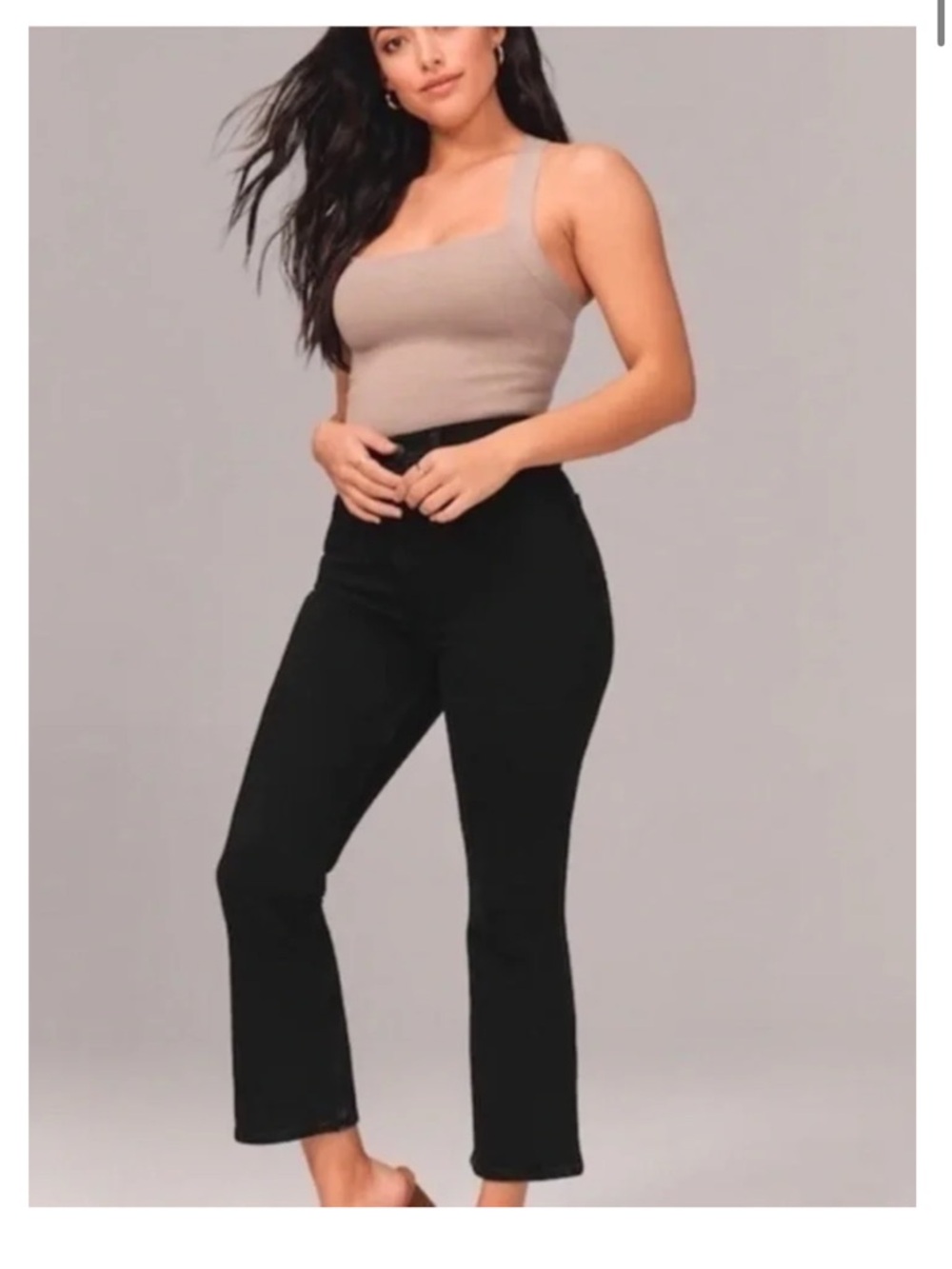 ABERCROMBIE & FITCH Kick Flare Ultra High-Rise